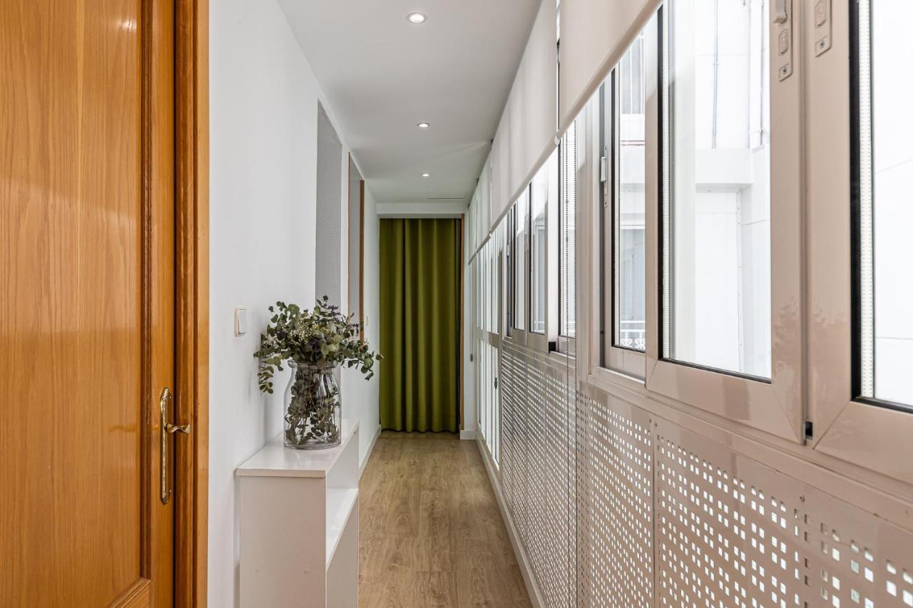מדריד Waou Apartamentos En Sol Confort 2 מראה חיצוני תמונה