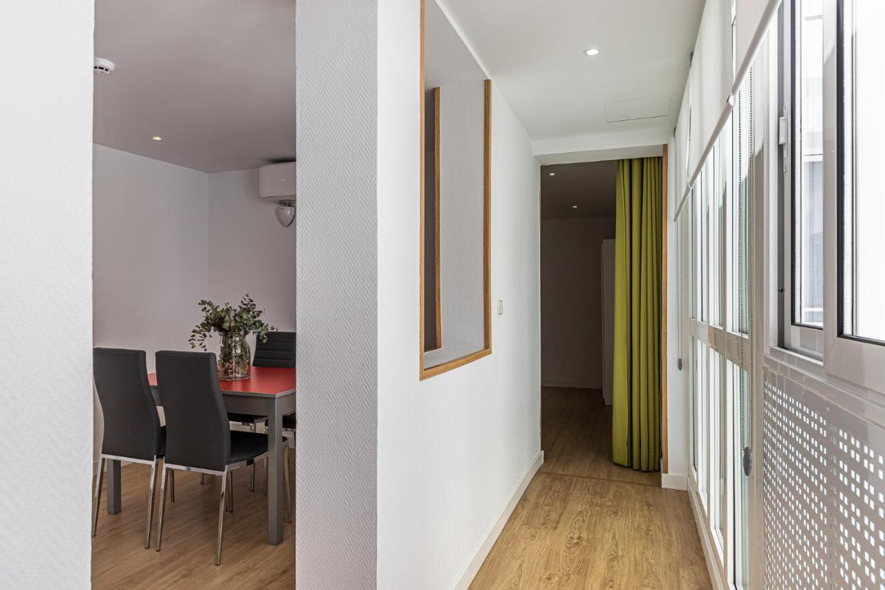 מדריד Waou Apartamentos En Sol Confort 2 מראה חיצוני תמונה