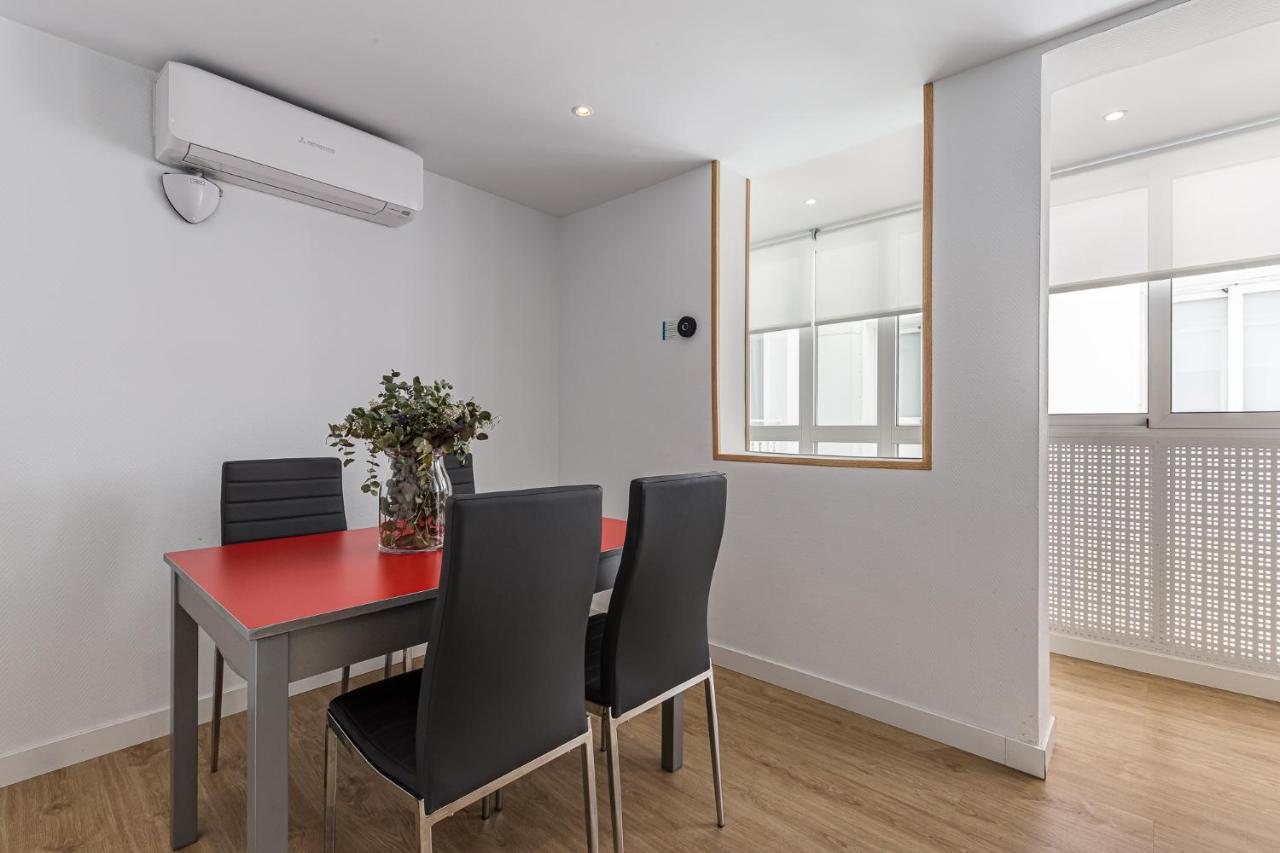 מדריד Waou Apartamentos En Sol Confort 2 מראה חיצוני תמונה
